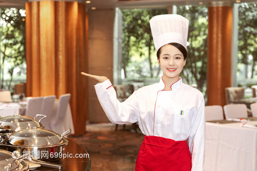 酒店餐饮服务中厨师手势的重要性及其应用